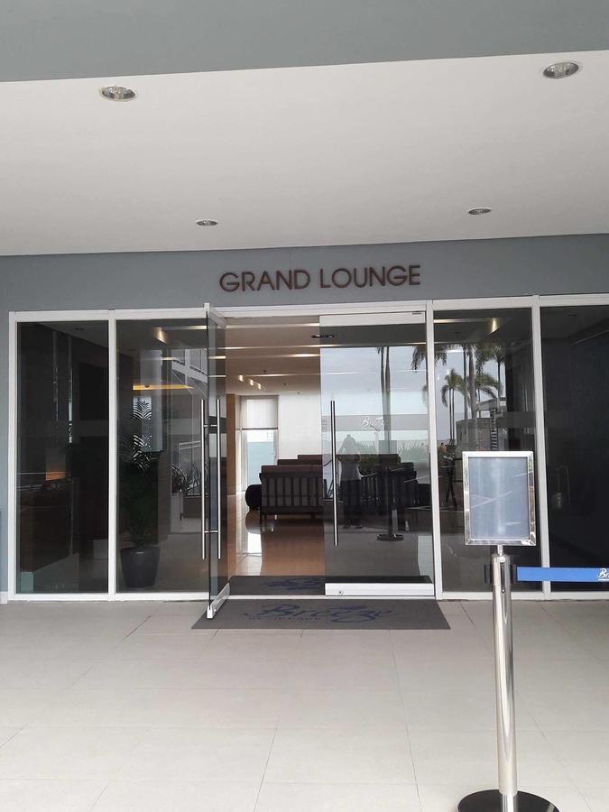 De Luxe, Standard And Studio Suites -The Breeze Residences-Close To Airport,Mall Of Asia, Us Embassy Manila Luaran gambar